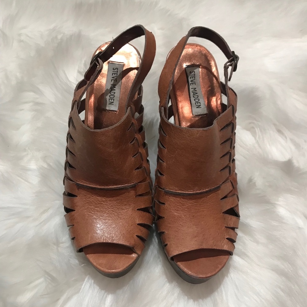 Steve Madden wedges open toe straps brown cognac